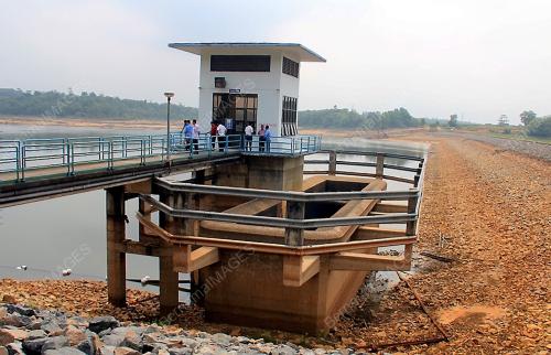 JB03_11112015_SG_LEBAM