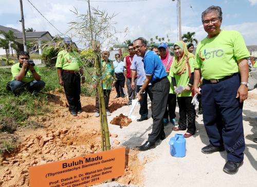 JB03_11122014_PROF._DATUK_IR._DR._WAHID