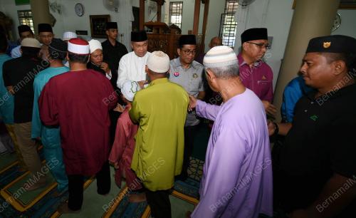 JB03_12042018_TPM_SOLAT_JUMAAT_BN201804104778