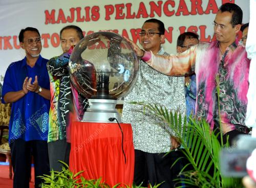 JB03_12092013_USAHAWAN