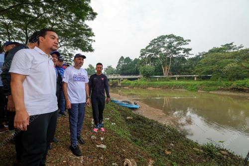 DATUK ONN HAFIZ GHAZI