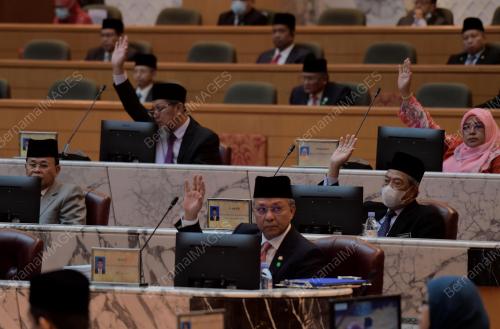TAN SRI MUHYIDDIN YASSIN