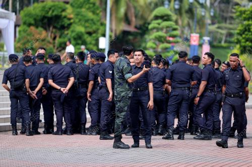 PERSIAPAN HARI PENAMAAN CALON PRK MAHKOTA