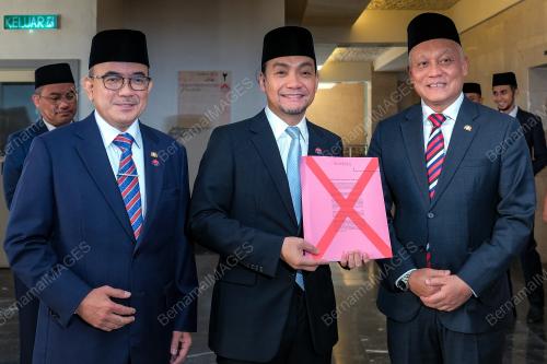 DATUK ONN HAFIZ GHAZI