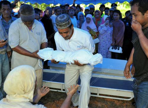 JB03_14032012_NADIRAH_KEBUMI