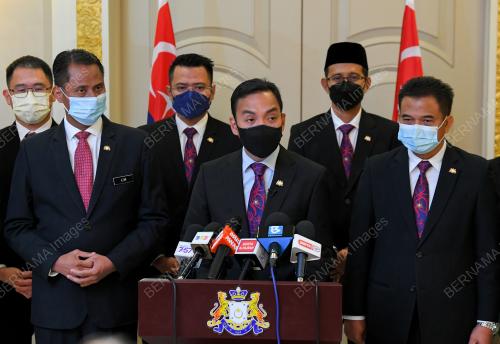 DATUK ONN HAFIZ GHAZI 