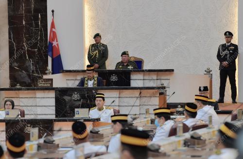 SULTAN IBRAHIM ALMARHUM SULTAN ISKANDAR