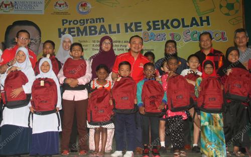 DR MASZLEE MALIK