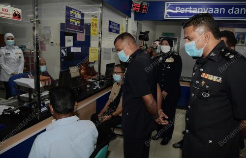 DATUK AYOB KHAN MYDIN PITCHAY