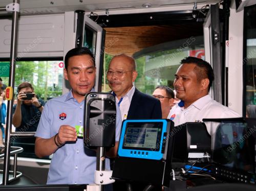 DATUK ONN HAFIZ GHAZI
