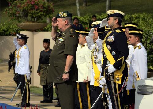 SULTAN IBRAHIM AL MARHUM SULTAN ISKANDAR