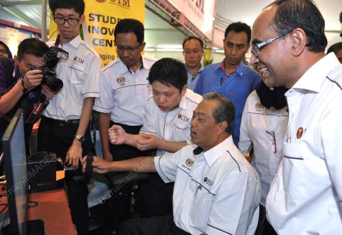 JB03_16082014_TPM_KARNIVAL