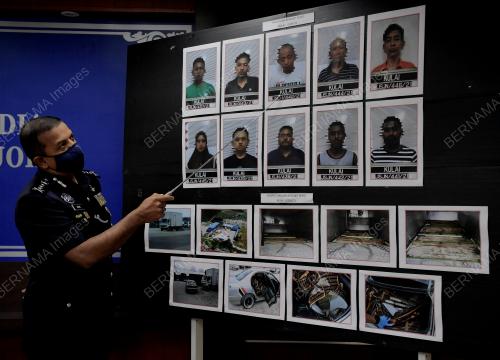 JB03_16082021_SELUDUP_GANJA