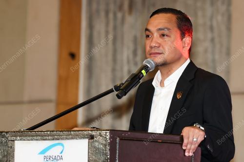 DATUK ONN HAFIZ GHAZI 