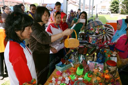 JB03_17012015_BANTUAN_BANJIR