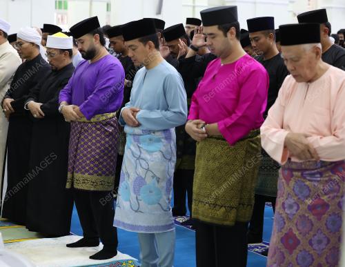TUNKU MAHKOTA ISMAIL