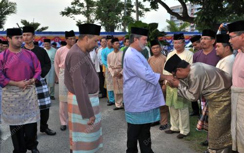 SULTAN JOHOR SULTAN IBRAHIM ISKANDAR