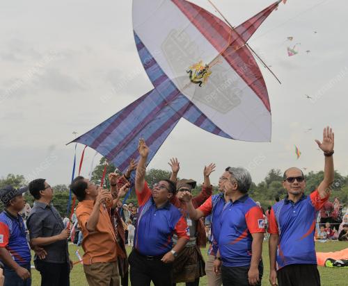 BUKIT LAYANG-LAYANG PASIR GUDANG