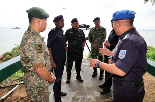 DATUK KAMARUL ZAMAN MAMAT