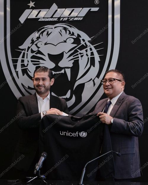 TUNKU ISMAIL SULTAN IBRAHIM