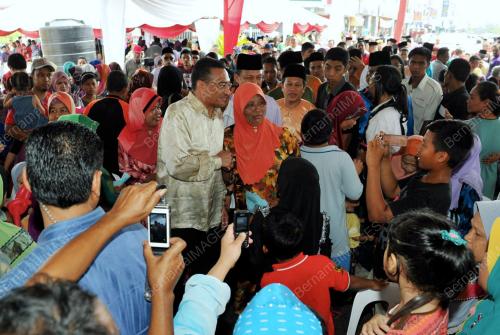 JB03_18082013_RUMAH_TERBUKA