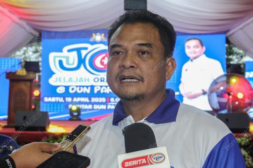 DATUK ZAHARI SARIP 