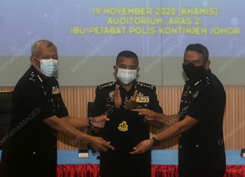 DATUK AYOB KHAN MYDIN PITCHAY