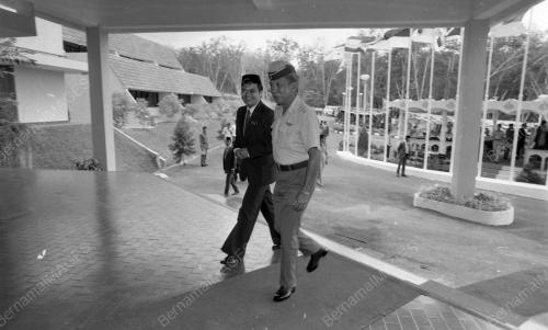 JB03_20032015_RASMI_KAMPUS