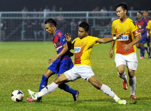 JB03_20082013_PIALA_MALAYSIA