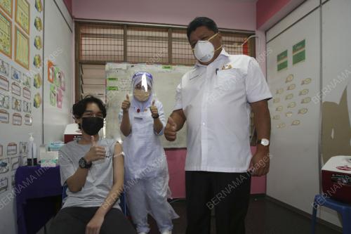 JB03_20092021_SEKOLAH_SUNTIKAN