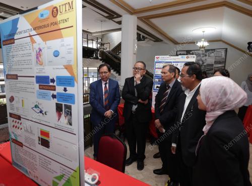 UNIVERSITI TEKNOLOGI MALAYSIA