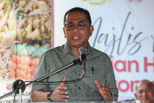 DATUK SERI MOHAMED KHALED NORDIN 