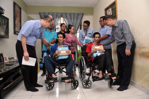 JB03_22012019_SERAH_BANTUAN