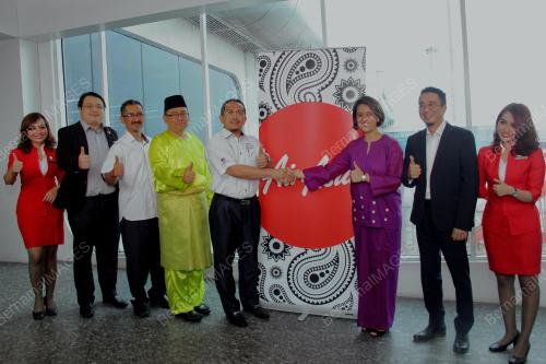 JB03_22062017_AIRASIA_BN201706207603
