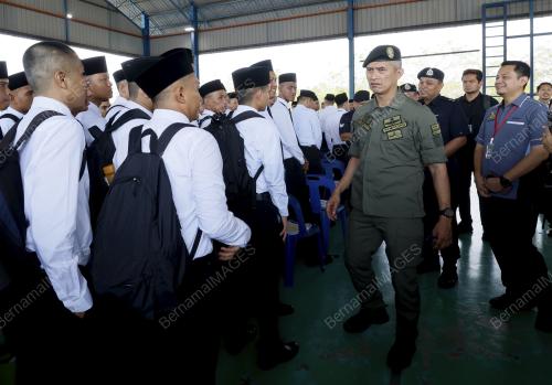 DATUK SERI MOHD SHUHAILY MOHD ZAIN