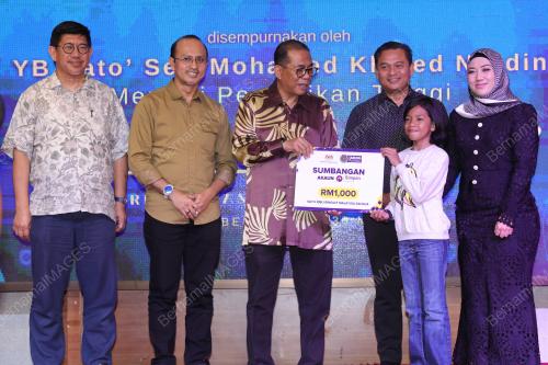 DATUK MOHAMED KHALED NORDIN 