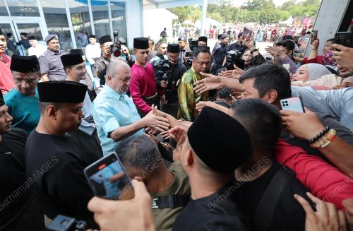 SULTAN IBRAHIM ALMARHUM SULTAN ISKANDAR