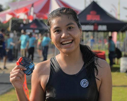 IRONMAN 70.3 DESARU COAST
