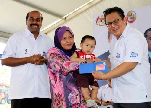 JB03_23082015_NUR_JAZLAN