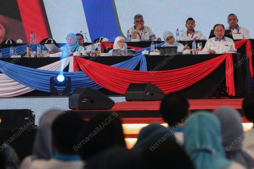 DATUK SERI ANWAR IBRAHIM 