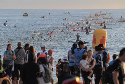 IRONMAN 70.3 DESARU COAST