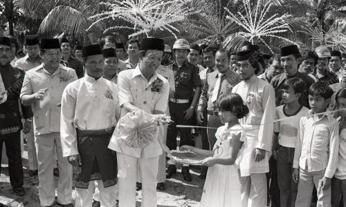 SEKOLAH