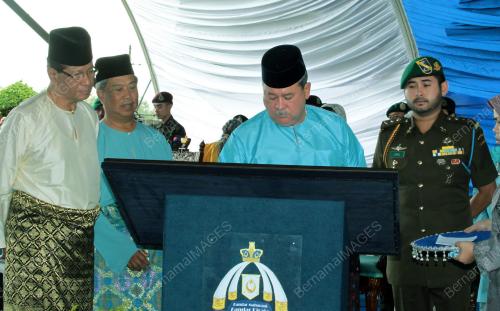 JB03_24112012_BANDAR_DIRAJA