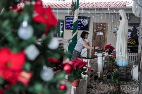 PERSIAPAN GEREJA HARI NATAL