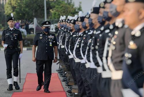 DATUK KAMARUL ZAMAN MAMAT