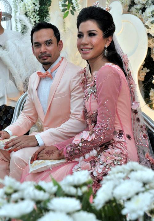 NORMAN HAKIM & MEMEY