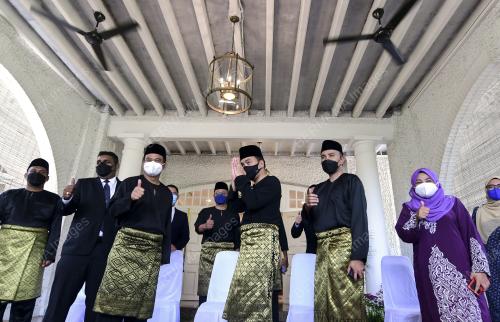 AHLI MAJLIS MESYUARAT KERAJAAN JOHOR