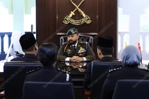 TUNKU MAHKOTA ISMAIL