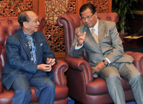 DATUK SERI UTAMA DR RAIS YATIM