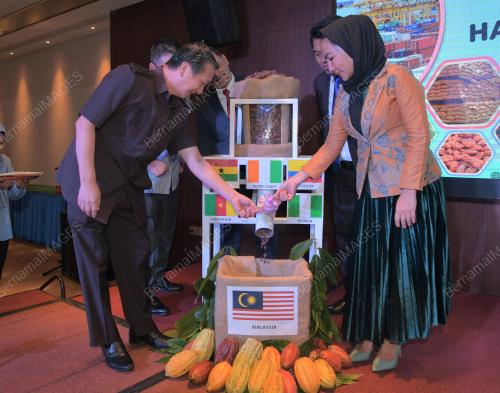 DATUK SERI DR WEE JECK SENG